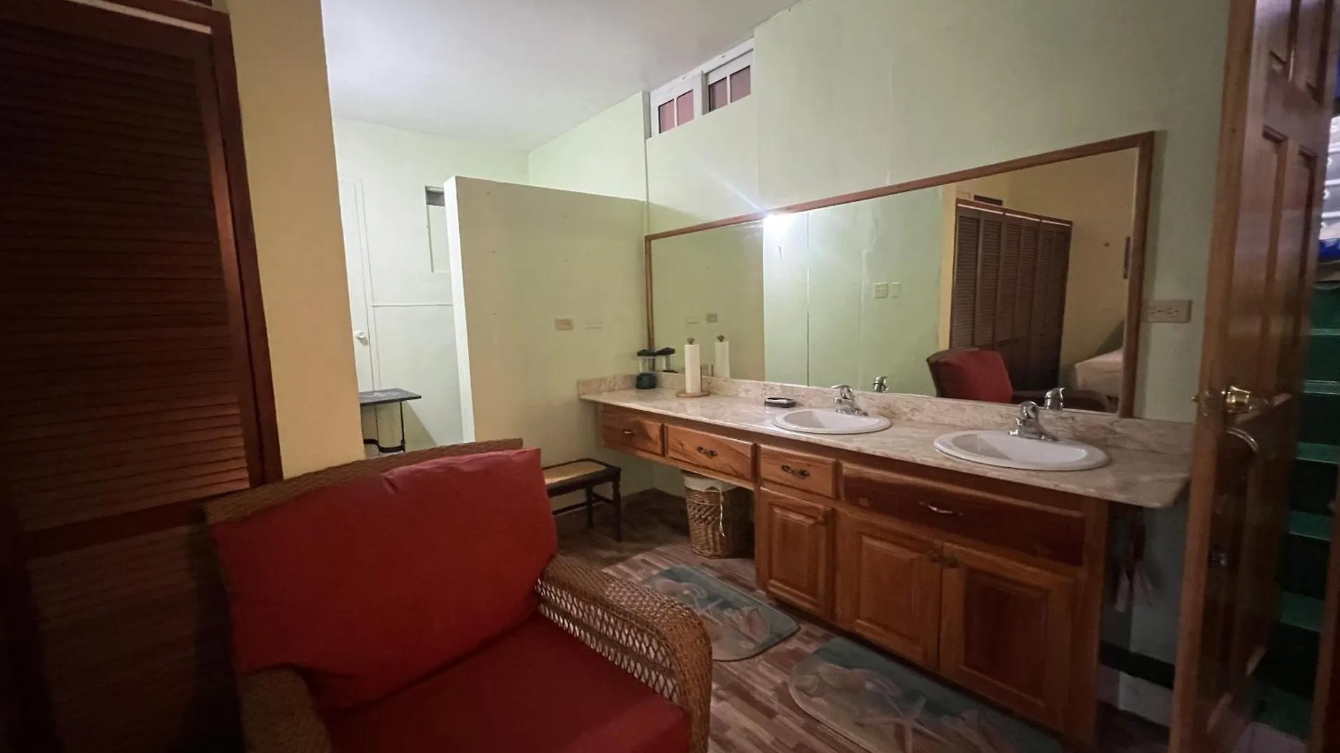 Castle Vue B&B Montego Bay 5*,