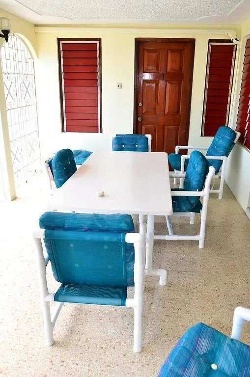 ***** Bed & Breakfast Castle Vue B&B Montego Bay Jamaica
